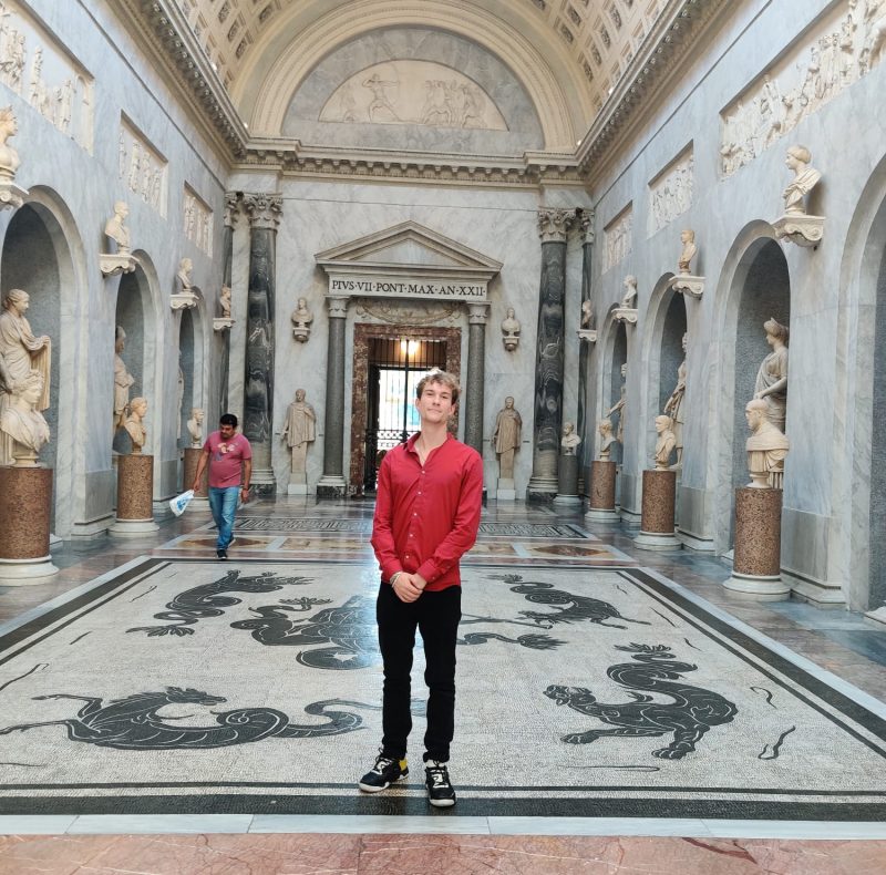 c0a1f6e3-9c2e-4ec0-a421-7e5505a7389e-1